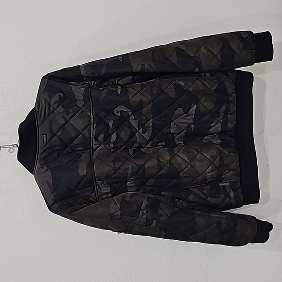 Calvin Klein Mens Jacket Camo Quilted Bomber Jacket Size M - Picture 3 of 14